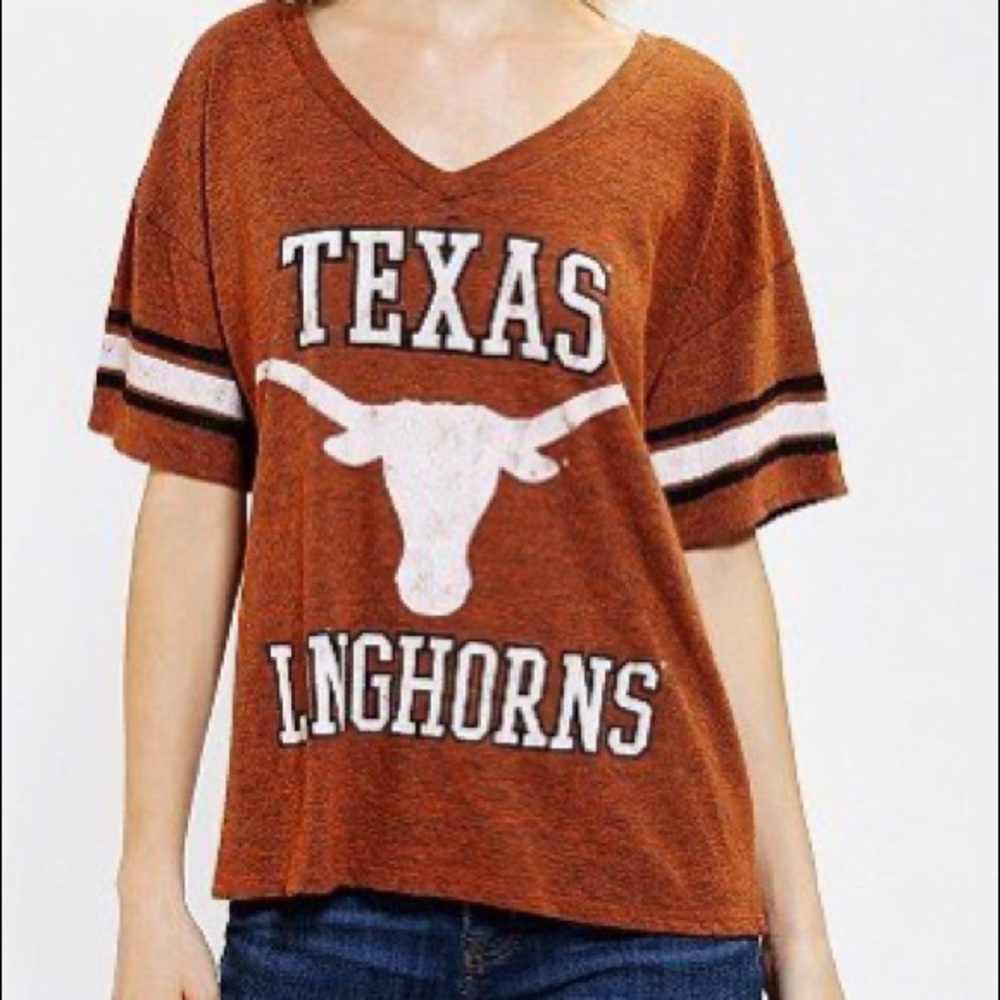 Urban Outfitters UT Burnt Orange V-neck shirt - M